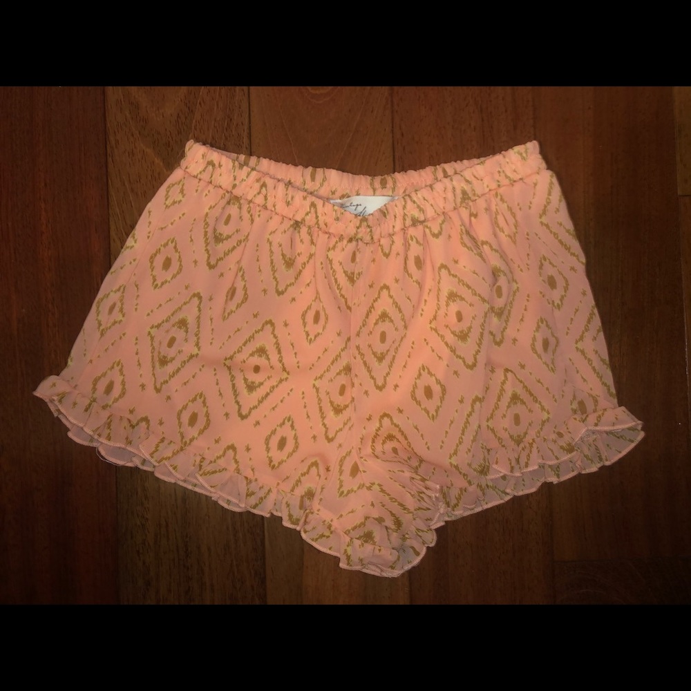 Peach ruffled shorts